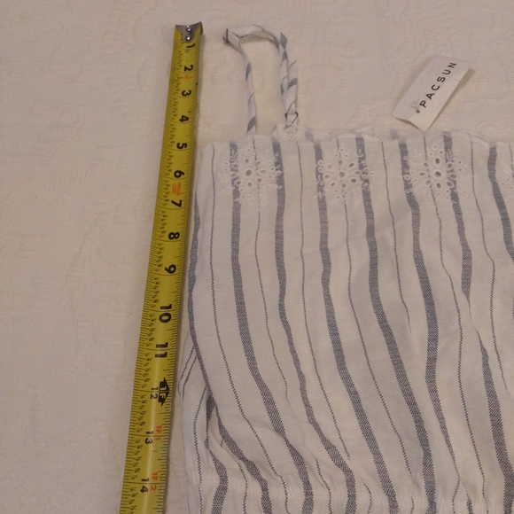 Pacsun L.A. Hearts crop top - Picture 3 of 9